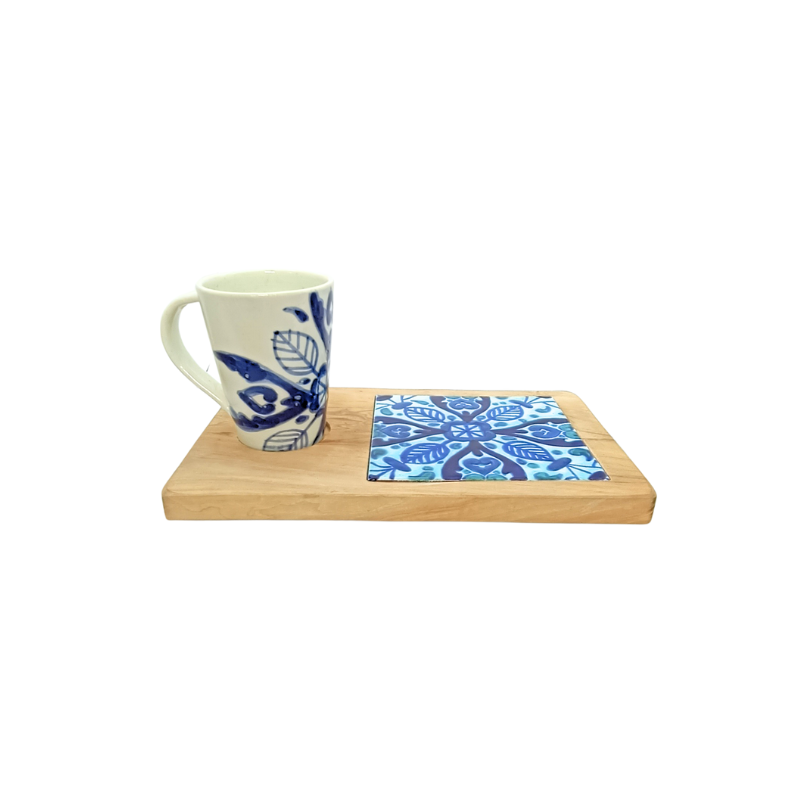 Set Plateau de Service en Bois et Tasse Céramique Ensemble Mug Café ou Thé Décor Azulejos Bleu et Blanc 1 Set Plateau de Service en Bois et Tasse Céramique Ensemble Mug Café ou Thé Décor Azulejos Bleu et Blanc